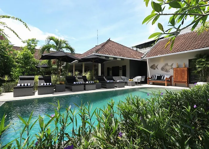 Villa Bloom 1 - 4 Bedrooms, 4 Bathrooms, Private Pool Close To The Beach Seminyak 
